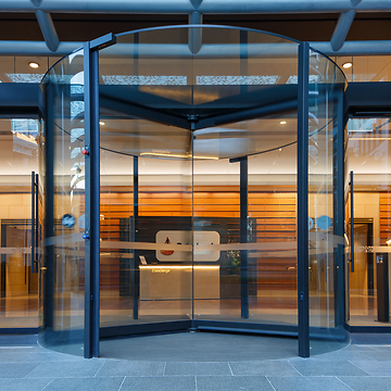 多瑪 KTV-ATRIUM PLUS 超大型全玻璃旋轉(zhuǎn)門